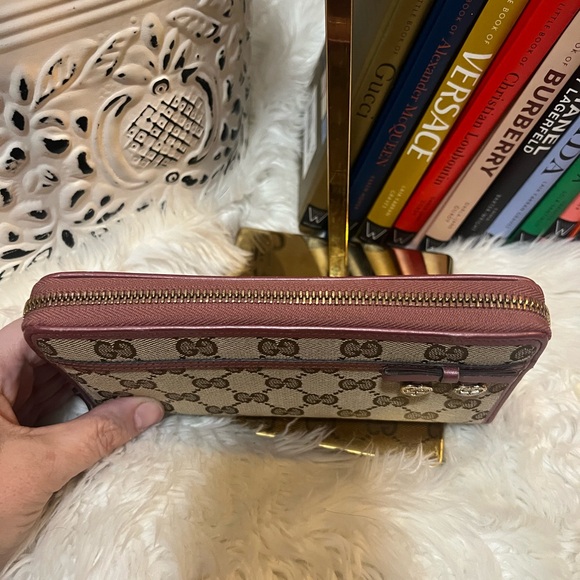 Gucci Cream and Pink Wallet - Picture 5 of 14